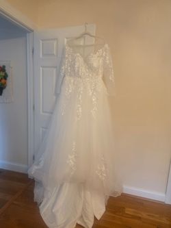 Wedding dress