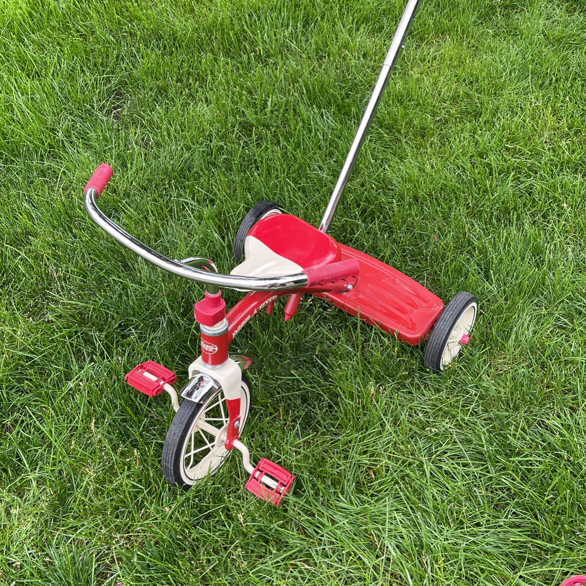 Classic Radio Flyer 