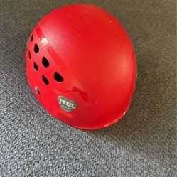 PETZL SAFETY CLIMBING MOUNTAINEERING HELMET