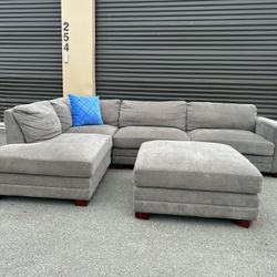 Sectional Couch 