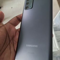 Samsung Galaxy Note 20 , Unlocked   for all Company Carrier ,  Excellent Condition Looks Like New 