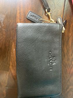 Black Coach Wristlet Wallet