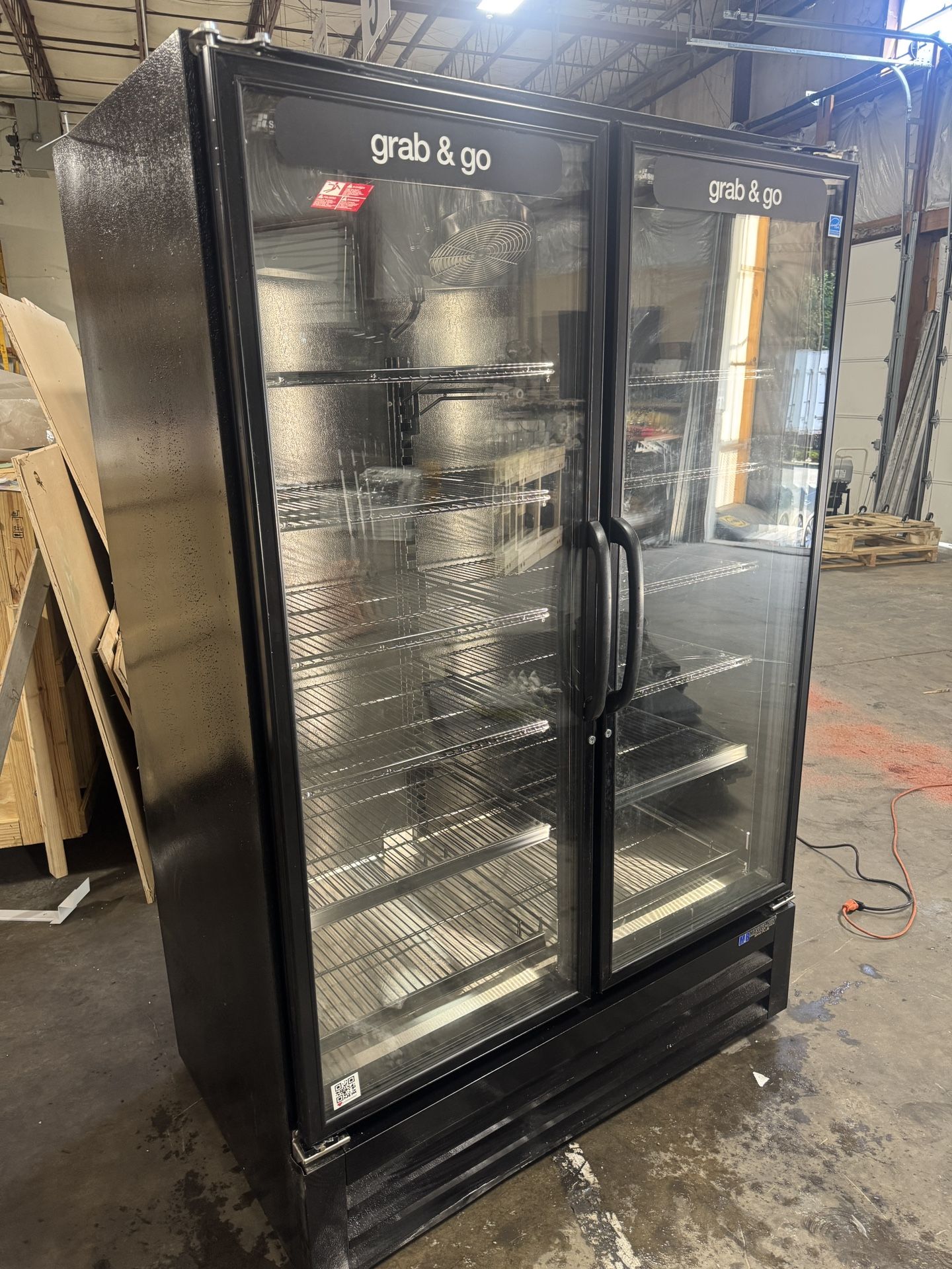 2 DOOR COOLER