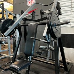 Incline Chest Press