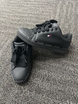 Tommy Hilfiger Men’s Black Lace-Up Sneakers Logo Accent US 7.5M EU 40 MPN