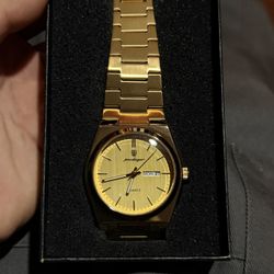 Gold tone Watch