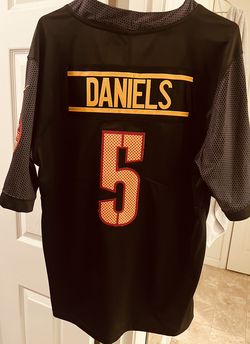 Jayden Daniels jersey