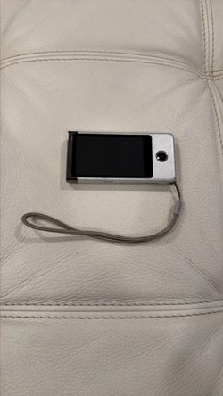 Sony MHS-TS20 Bloggie digital camera