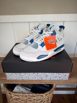 Jordan 4 - Military Blue - Size 10