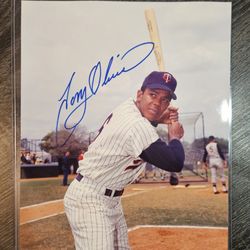 Signed Tony Oliva Minnesota Twins 8x10 Photo Autograph MLB Baseball Picture Auto