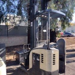 Crown Reach Forklift 