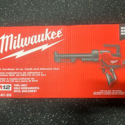 Milwaukee M12 Cordless Caulk Gun (new)