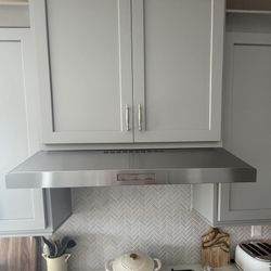 QUICK SALE: Brand new, unboxed GE Profile™ 36” Under the Cabinet Hood