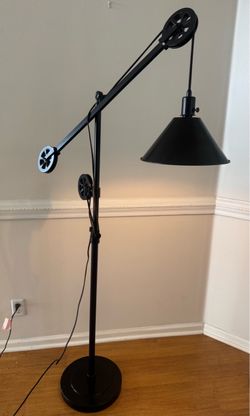 Black Industrial Pulley Floor Lamp