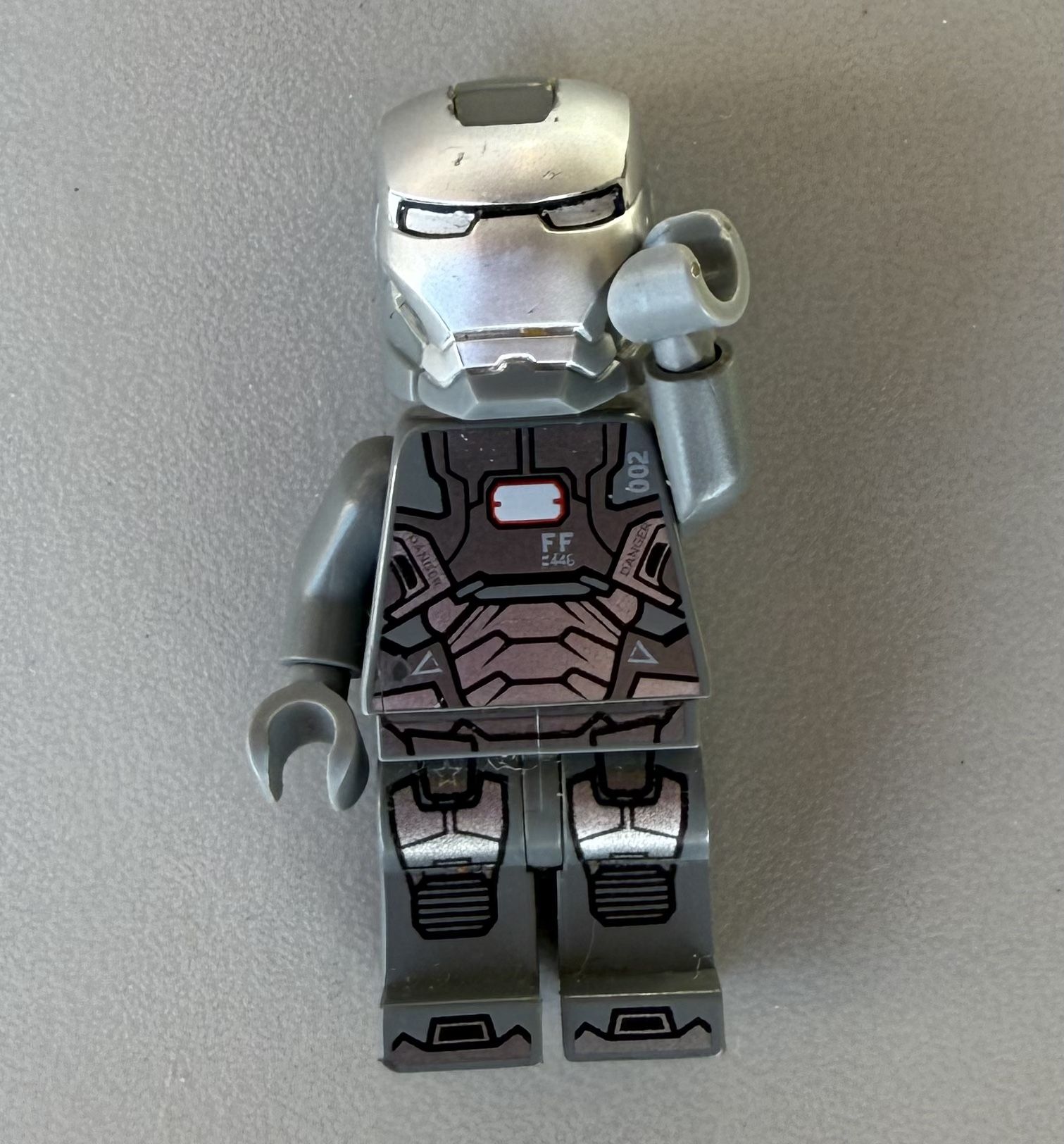 LEGO® Minifigure War Machine Marvel Super Heroes Genuine from set 76006