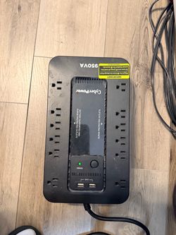 CyberPower 950VA UPS Battery Backup