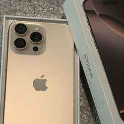 iPhone 16 PRO MAX Size UNLOCKED in Original Box New condition