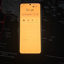 Galaxy Z Flip 6 5G 512gb and case