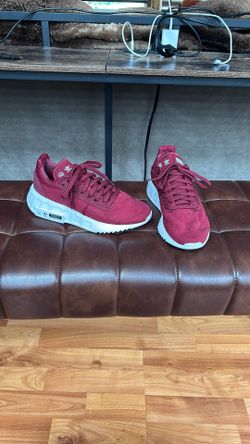 Adidas Women’s Shoe 8.5