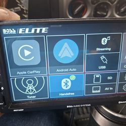 STEREO BOSS AUX USB BLUETOOTH APLE CAR PLAY ANDROID GOOD CONDICIÓN ABLO ESPAÑOL