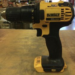 DEWALT 20v Max 1/2” Cordless Compact Drill / Driver (DCD780) Shows Signs Of Wear (Scratches / Scuff Marks) 