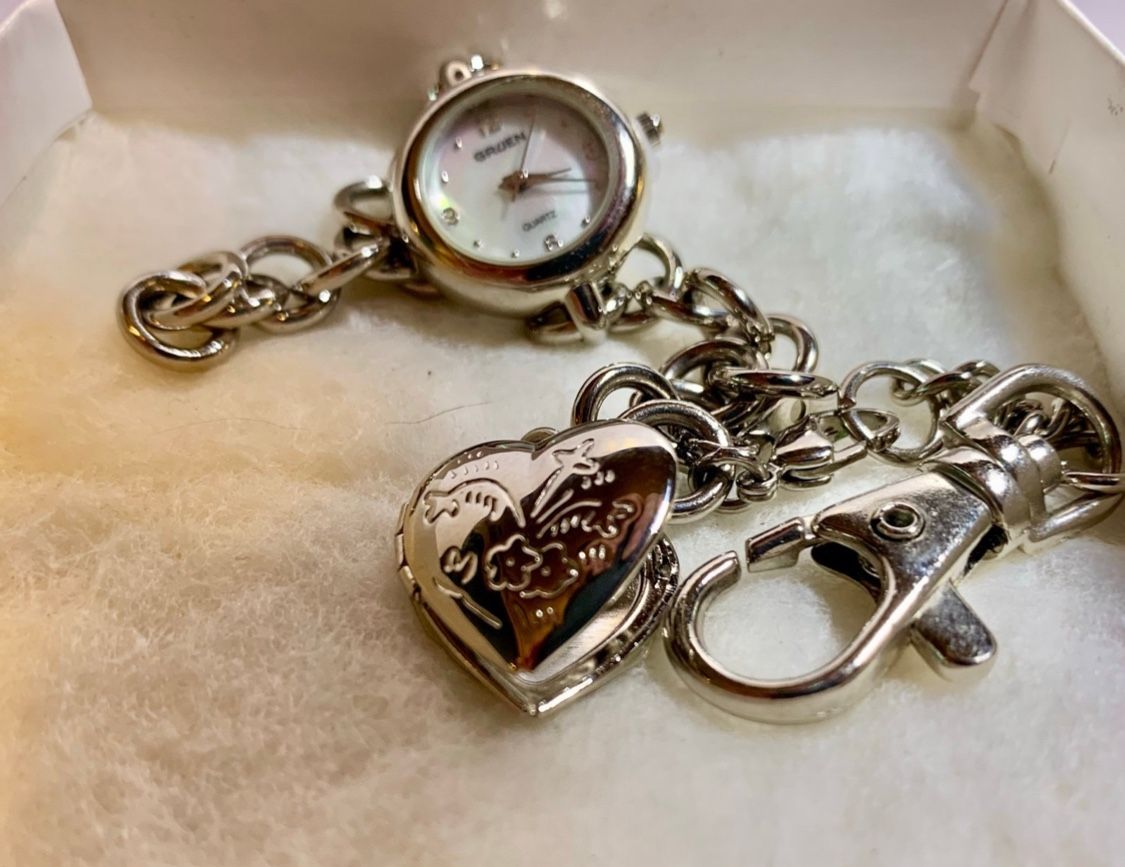 Vintage Gruen Silver/Mother of Pearl Heart Locket Women's Watch