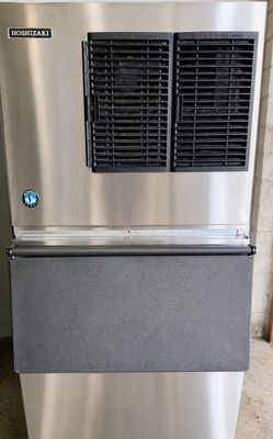 New Hoshizaki ice Machine 500