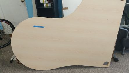 Large L-Shaped Computer table