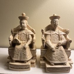 Vintage Chinese Emperor & Empress Statues By  Norleans Sale In Westchester, IL