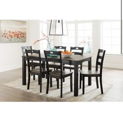 Dining Table MATTRESS NOT INCLUDED 