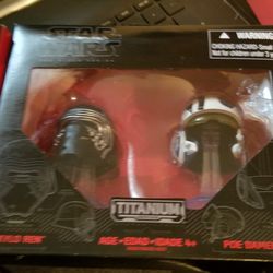 Star Wars Black Titianium Collectables 