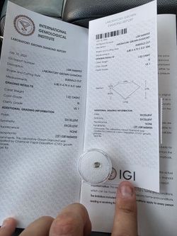 1 ct. Lab grown diamond