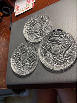 VINTAGE 3 - DEPRESSION GLASS COASTERS FROM SANDWICH COMPANY IN MASSACHUSETTS