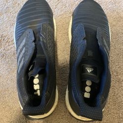 Women's Adidas Boost Size 11 - Great Condition!