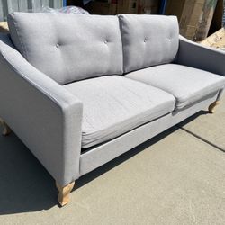 Brand new Mid Century Style Sofa, Retails For Over $600