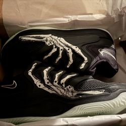 Basketball Black KD Slim Reaper Sold Out Halloween 2025 Nike Shoes 12.0 Glow In Dark Durrant 18 Kevin