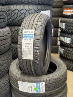 215/55/17 Kumho New tires mounted and balanced included