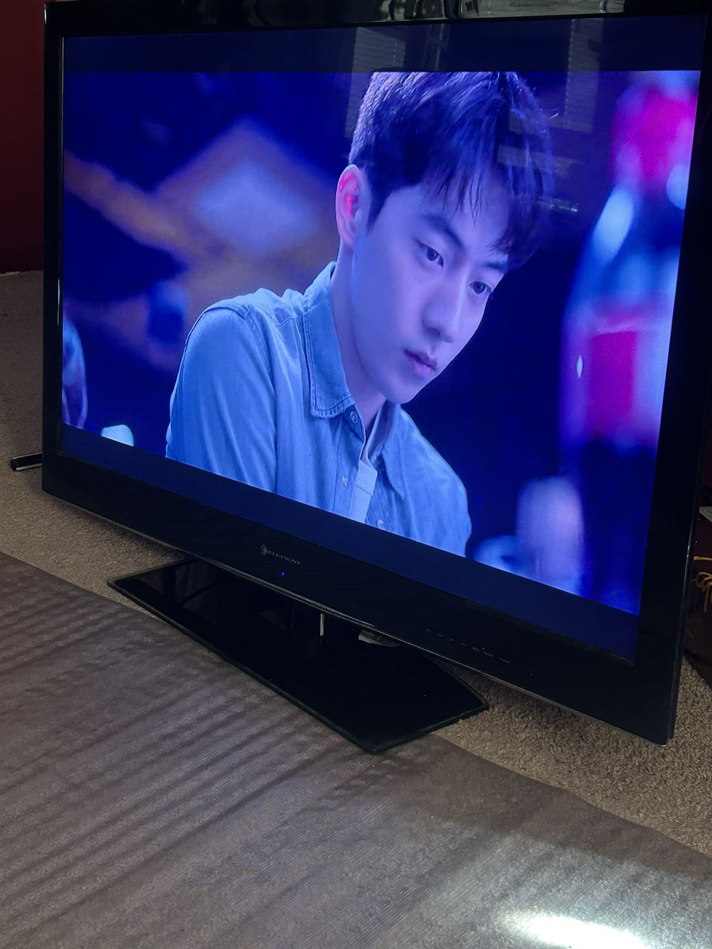 TV Element Televisión