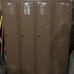 4 Door Locker Set