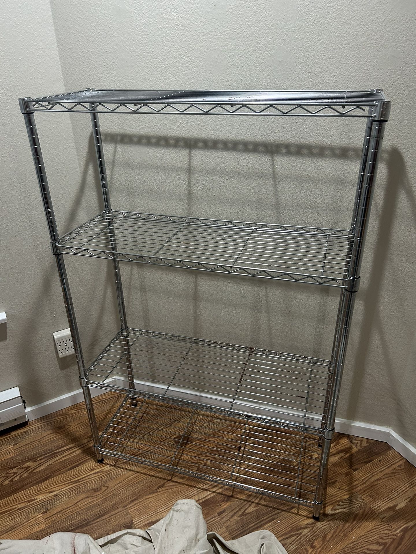 Metal storage Shelf