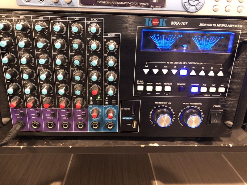 KOK AUDIO MIXING AMPLIFIER MXA707 3500 WATTS PRO 7 channels MIC W LED