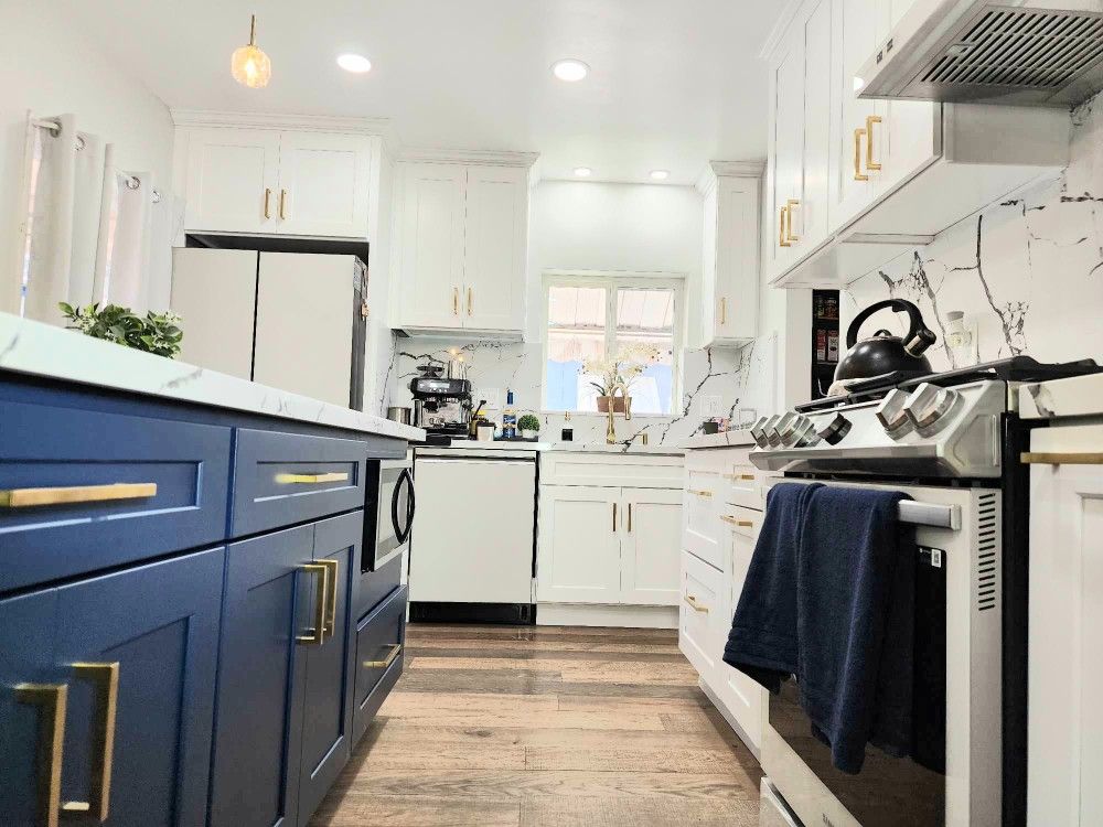 Kitchen Cabinets Complete Remodel