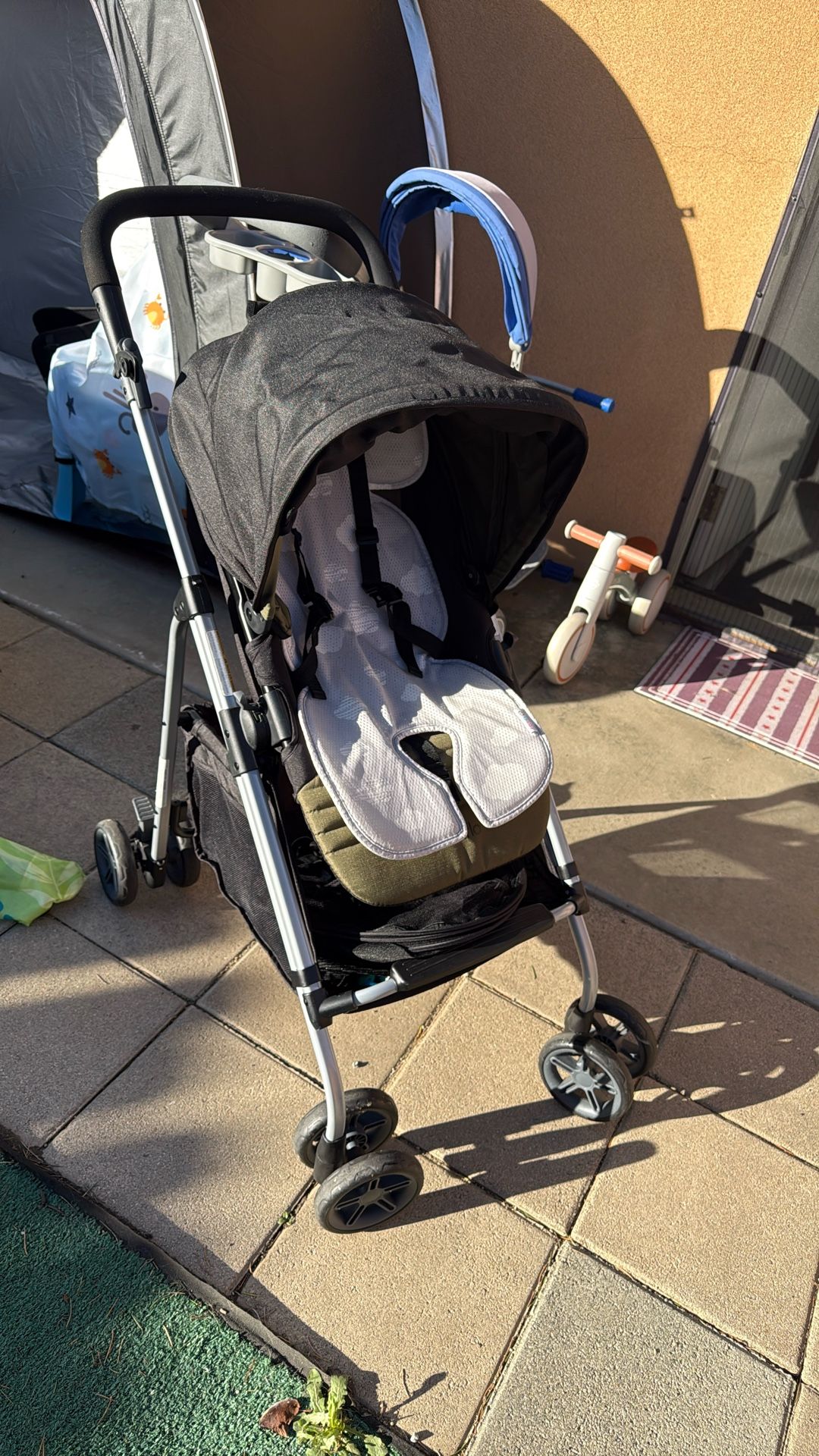 Evenflo Reversi Lightweight Reversible Stroller - www.rajagirimanappuram.com