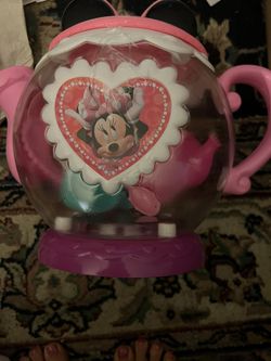 Minnie Mouse Play Kitchen Tea Set