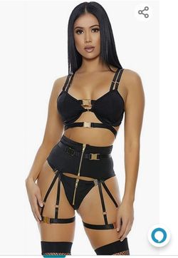 Super Sexy Bra, Panty And Garters