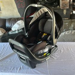 Graco Baby Car Seat