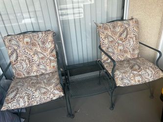 Porch furniture with table