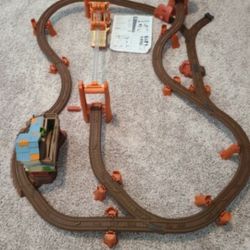 Thomas & Friends Trackmaster Zip, Zoom & Logging Adventure Set