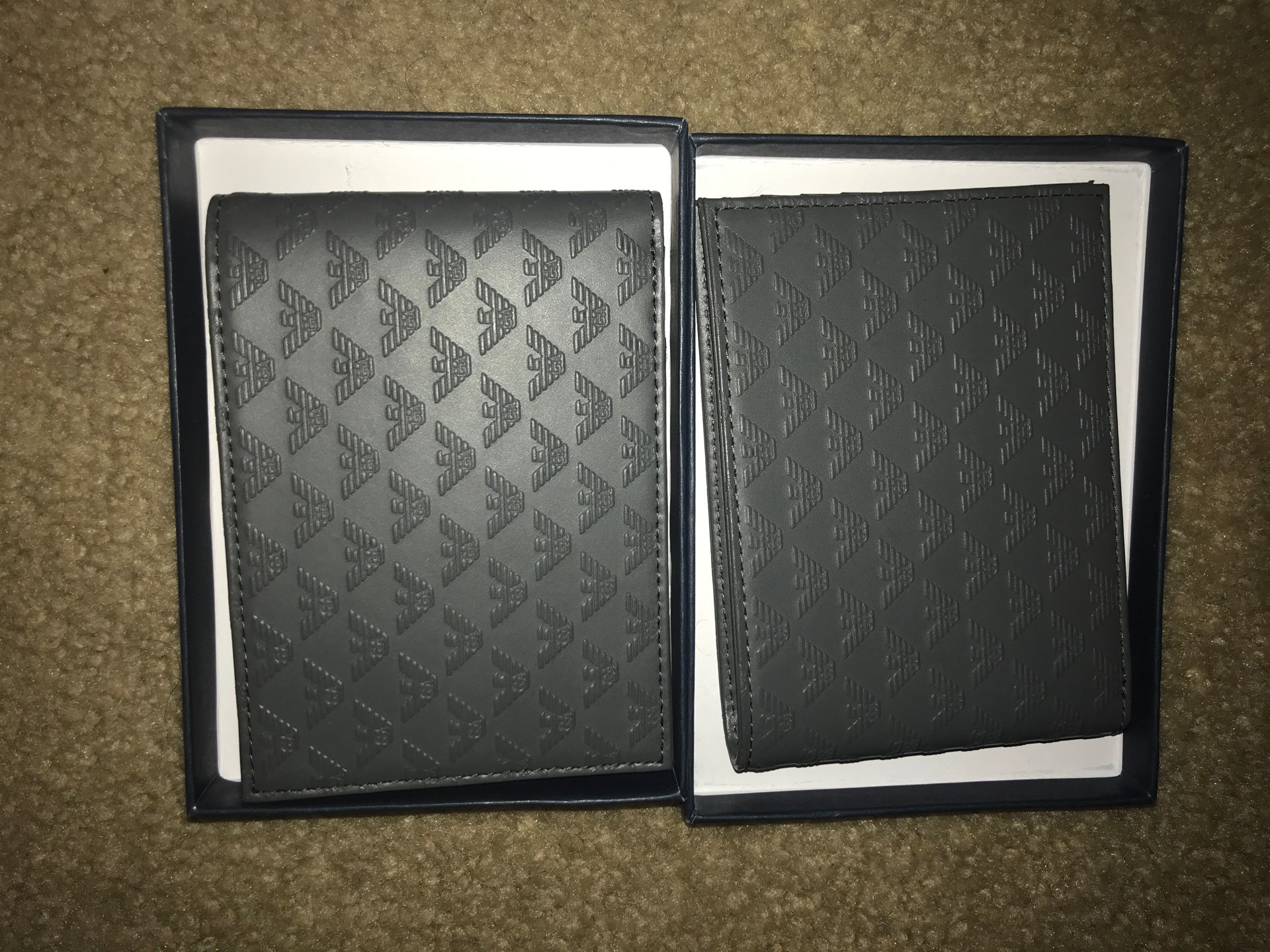 Armani wallet/s