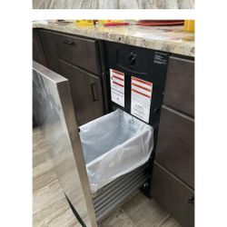 GE Trash Compactor